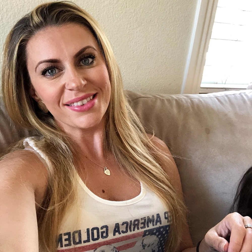 Meet your Posher, Andria